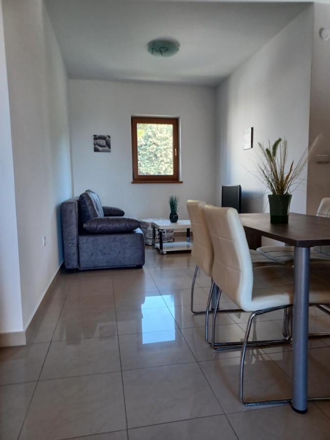 Be-Bu-Mar Apartments Sveti Filip i Jakov Exteriér fotografie