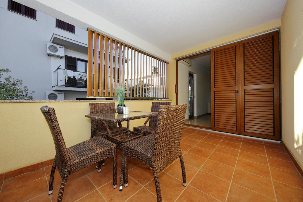 Be-Bu-Mar Apartments Sveti Filip i Jakov Exteriér fotografie